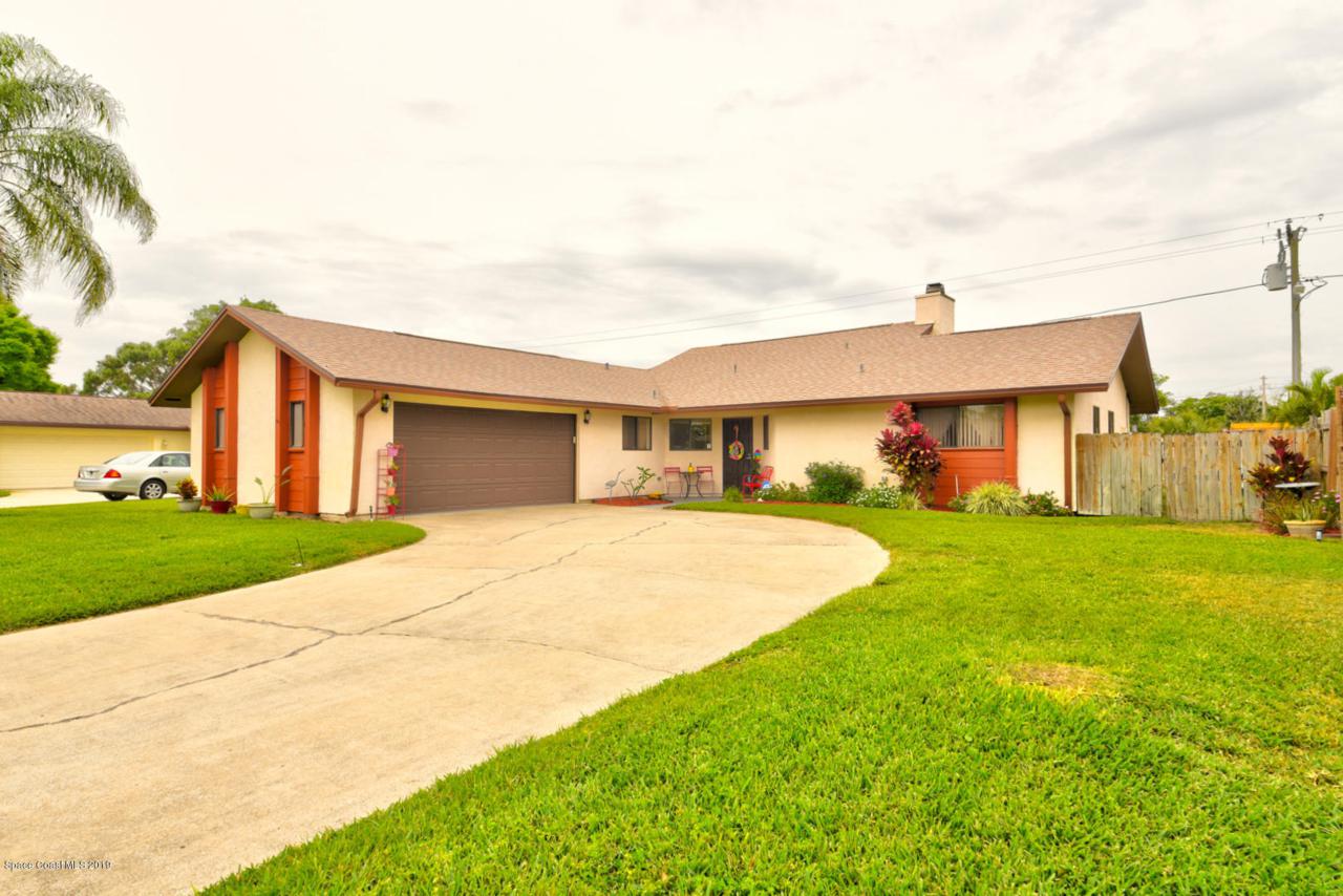3620 Sawgrass Drive - Photo 1