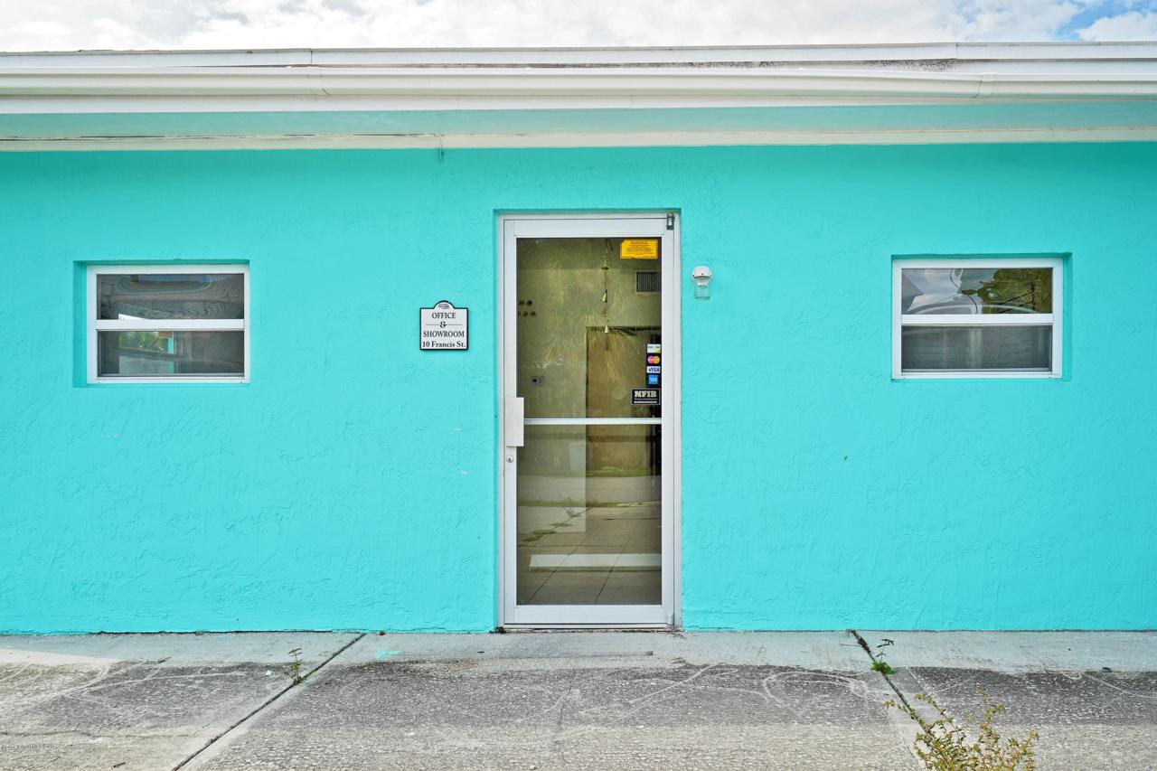 10 Francis Street - Photo 1