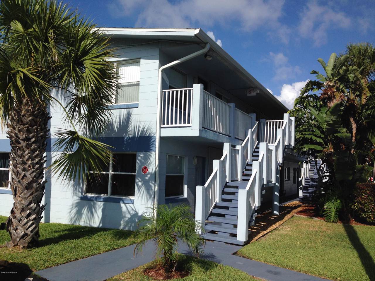7165 Ridgewood Avenue - Photo 1