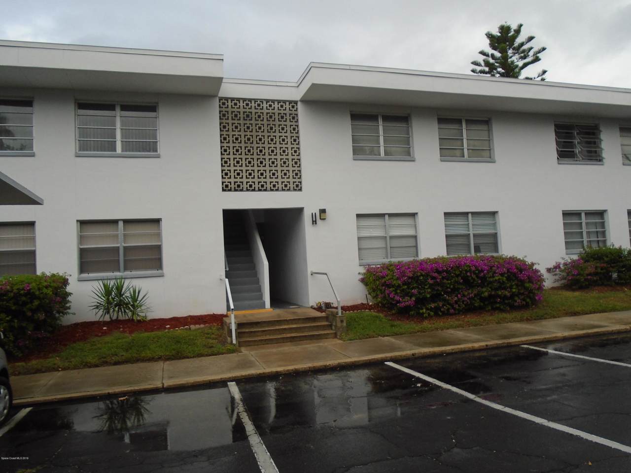 8401 Atlantic Avenue - Photo 1