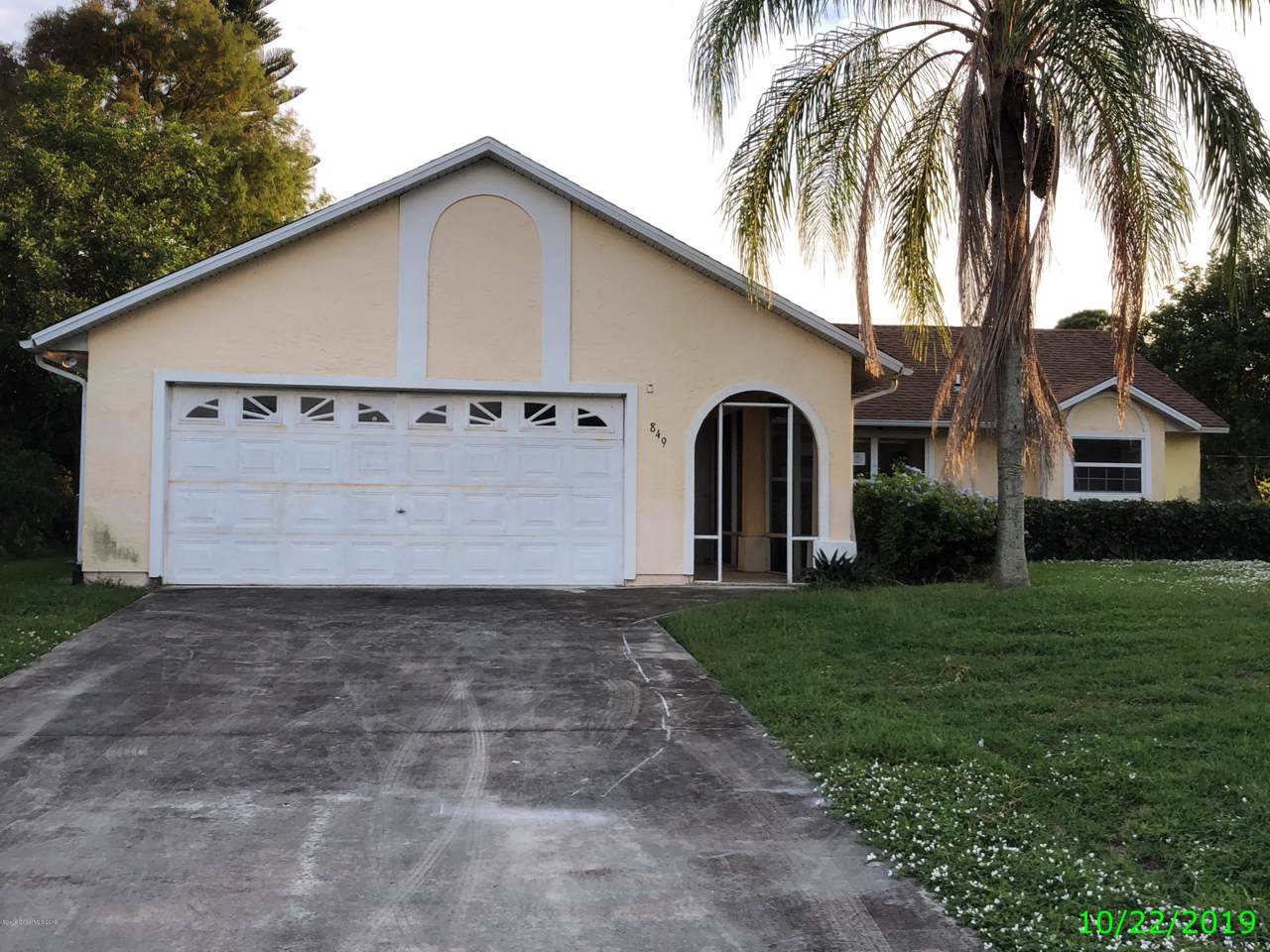 849 Floraland Avenue - Photo 1
