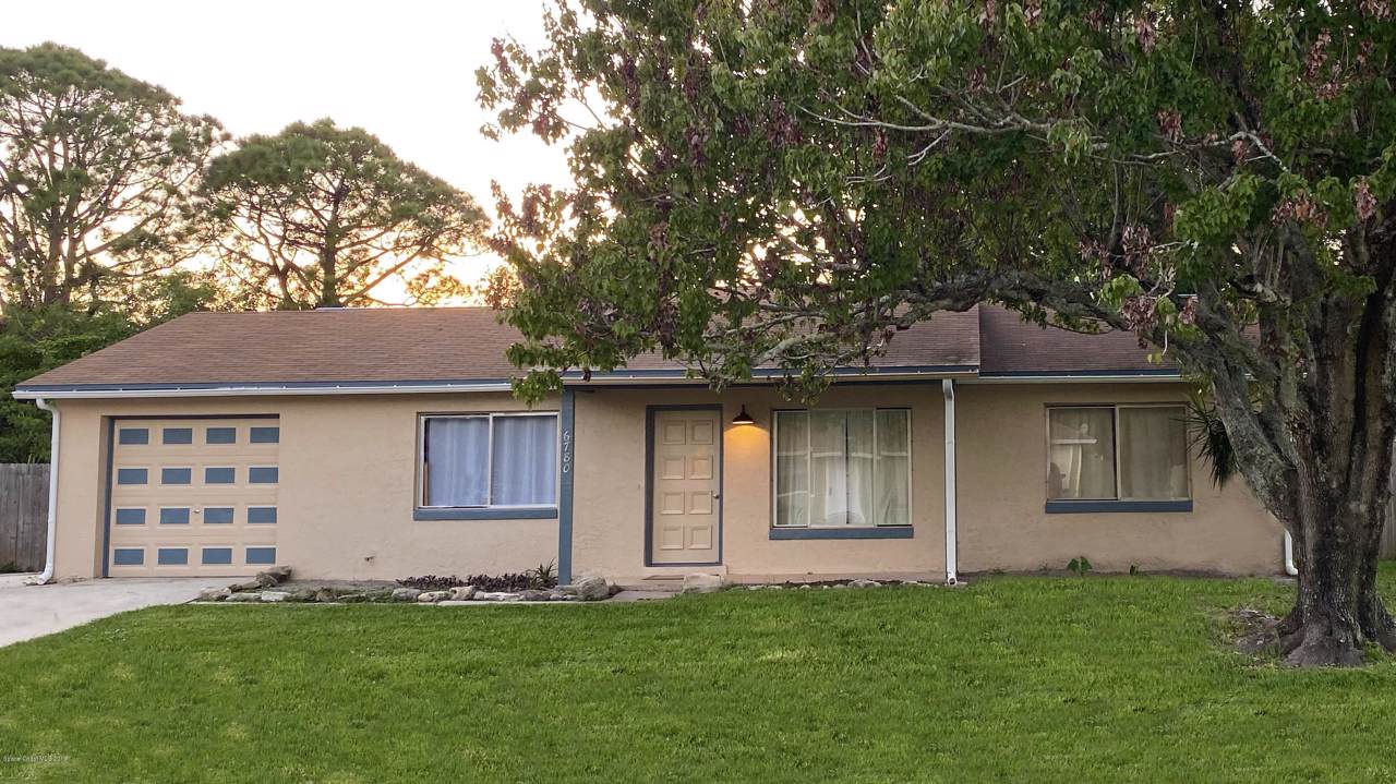 6780 Sandhill Drive - Photo 1