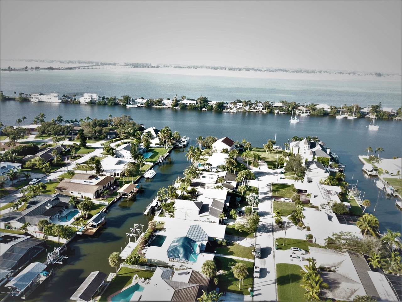 507 Bahama Drive - Photo 1