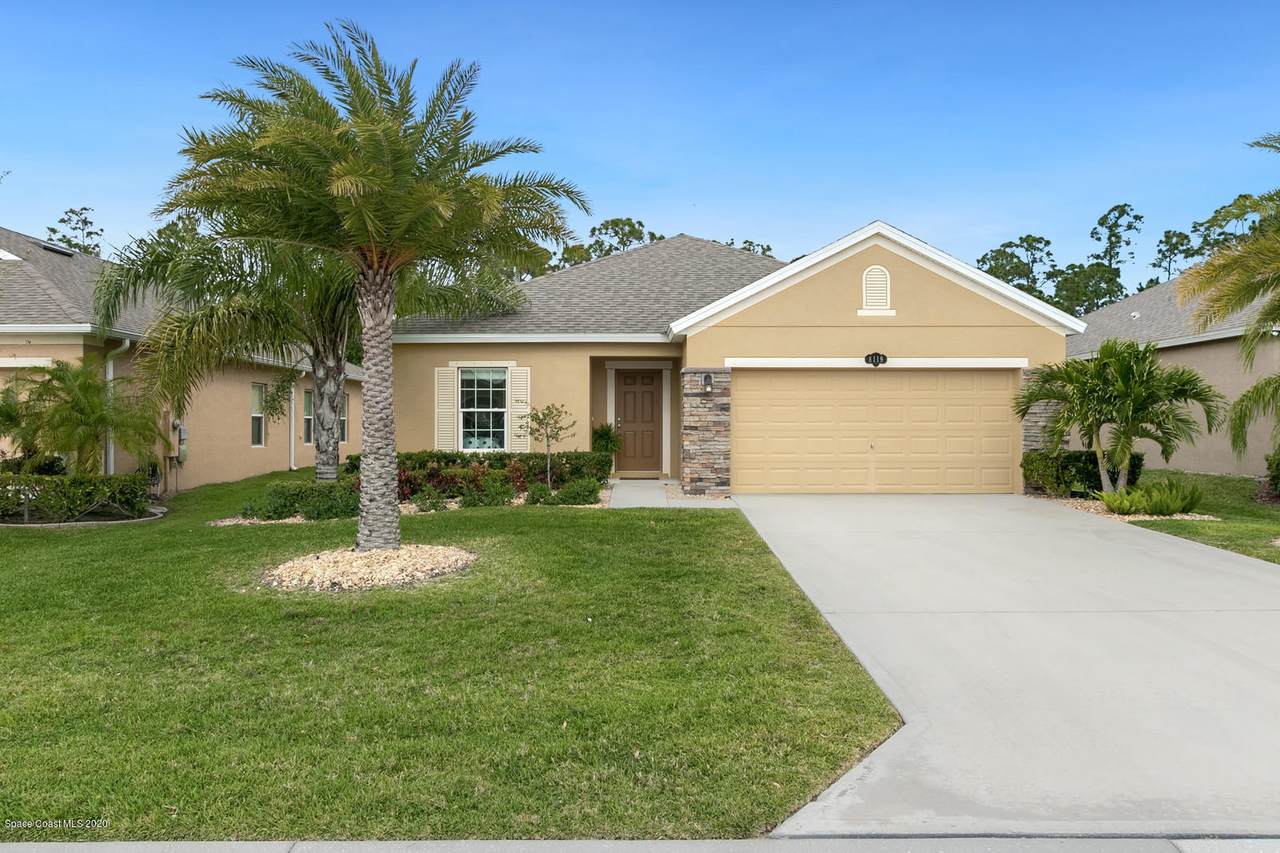 8119 Westfield Circle - Photo 1