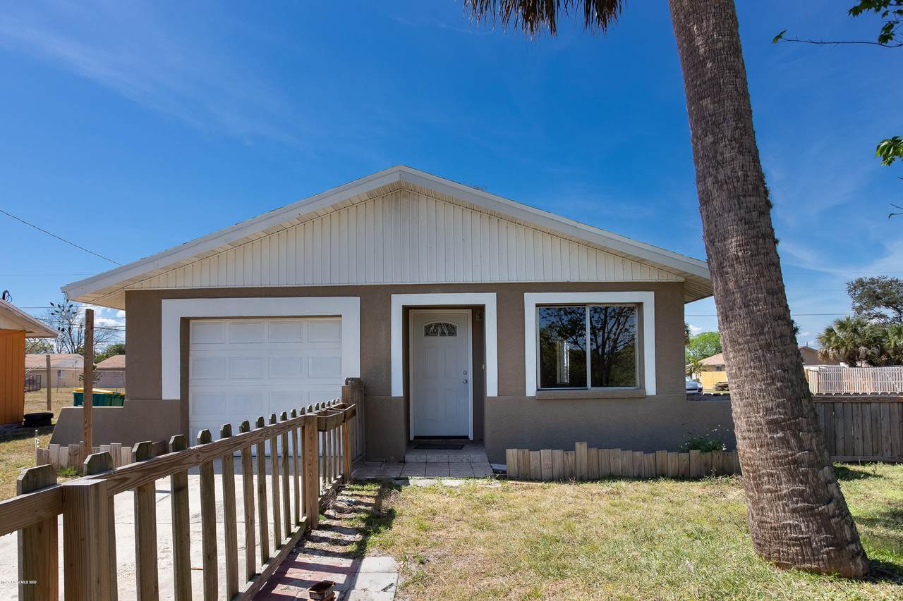 3400 James Street - Photo 1
