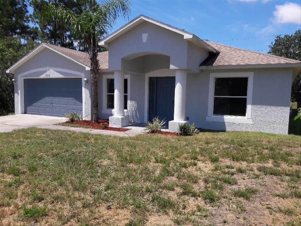 2862 Grant Avenue - Photo 1