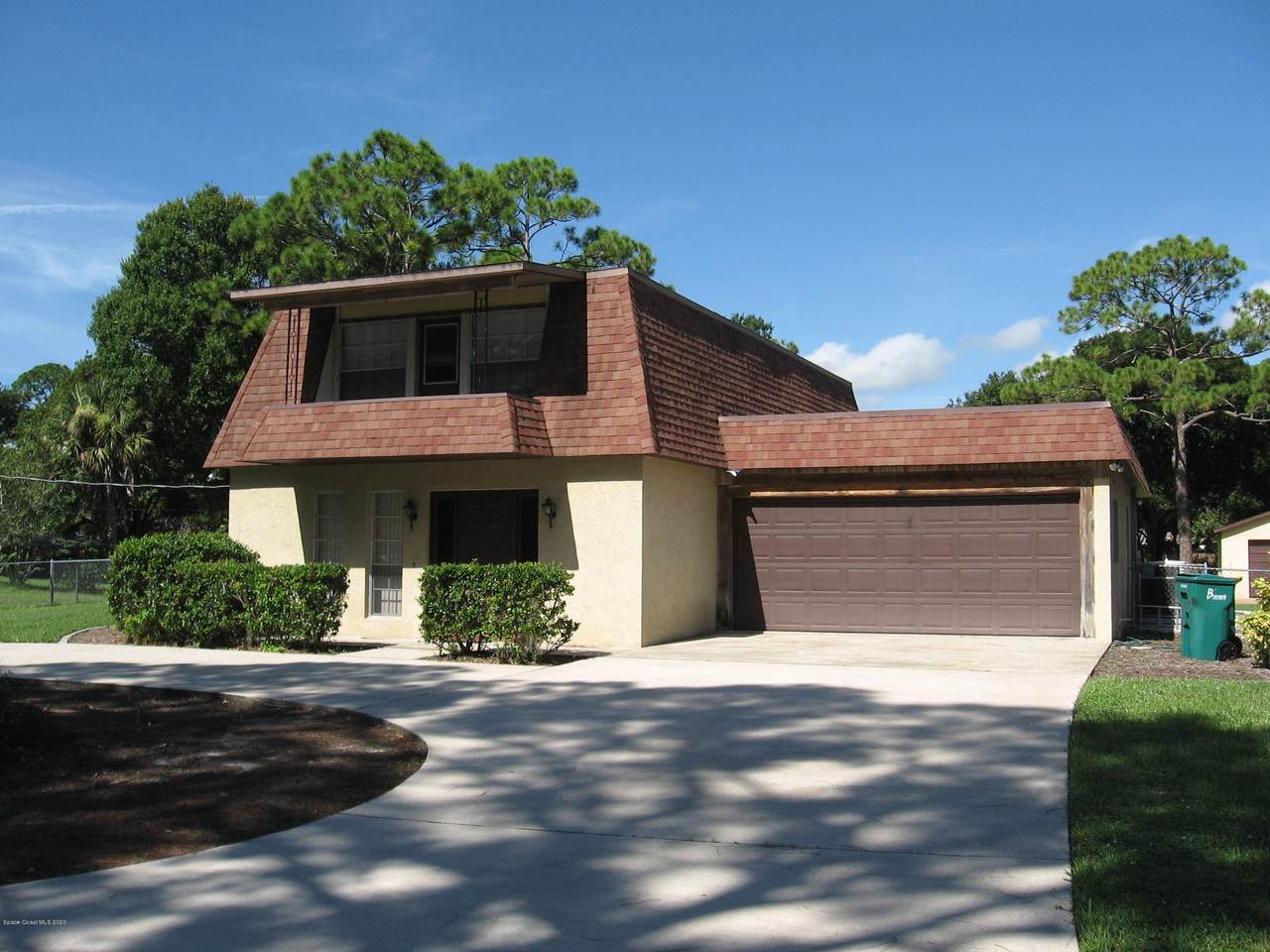 2550 Arizona Street - Photo 1