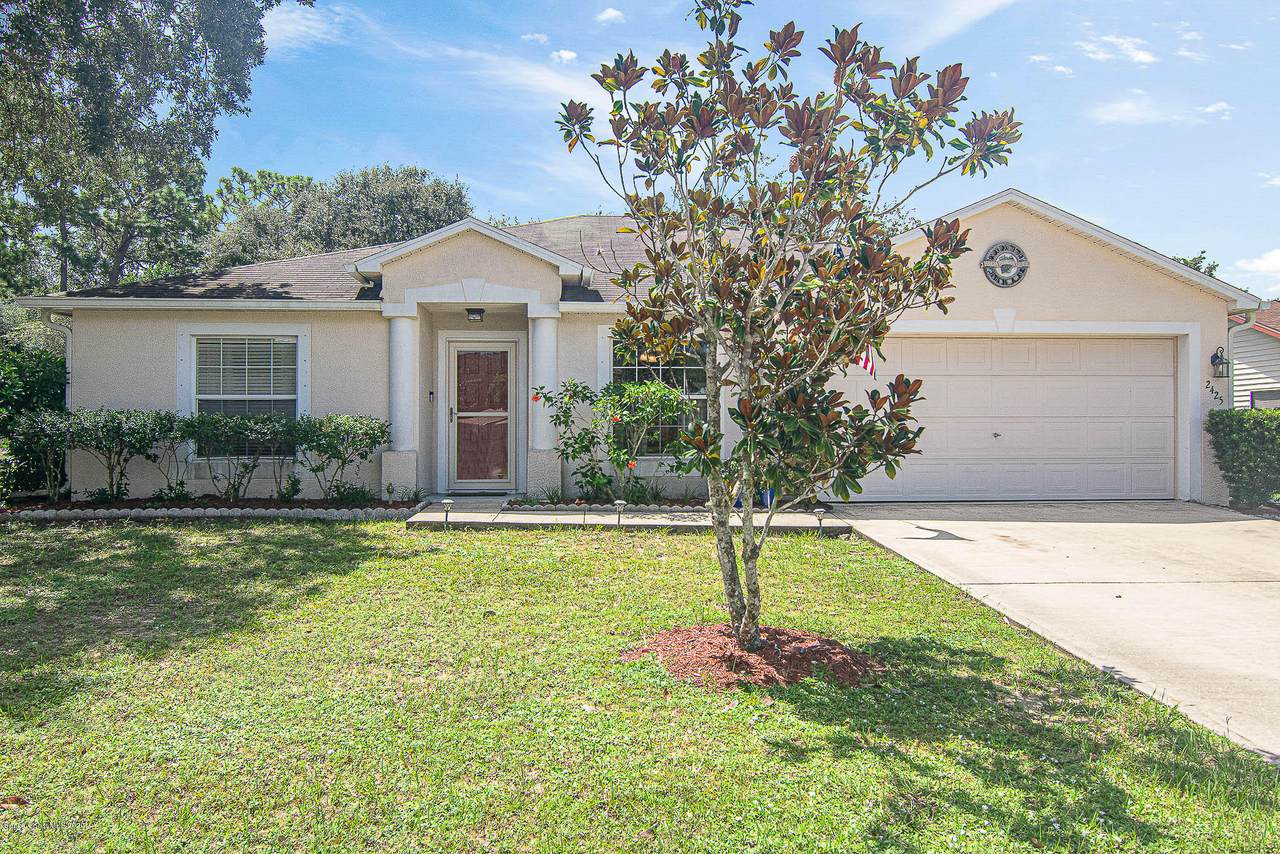 2425 Larkwood Road - Photo 1