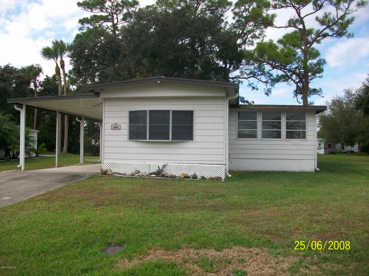 Address Not Published - Photo 1