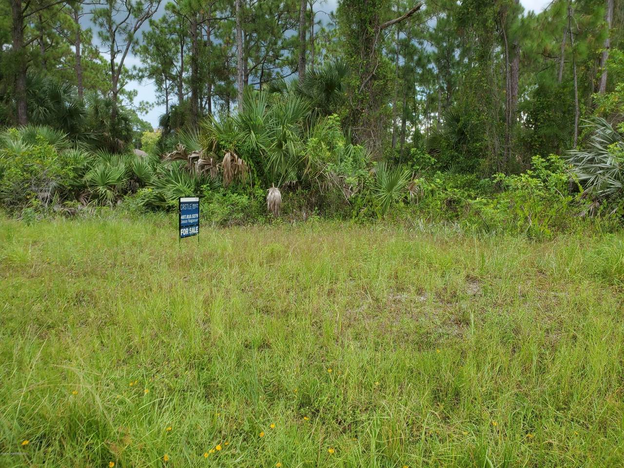 821 Garvey Road - Photo 1