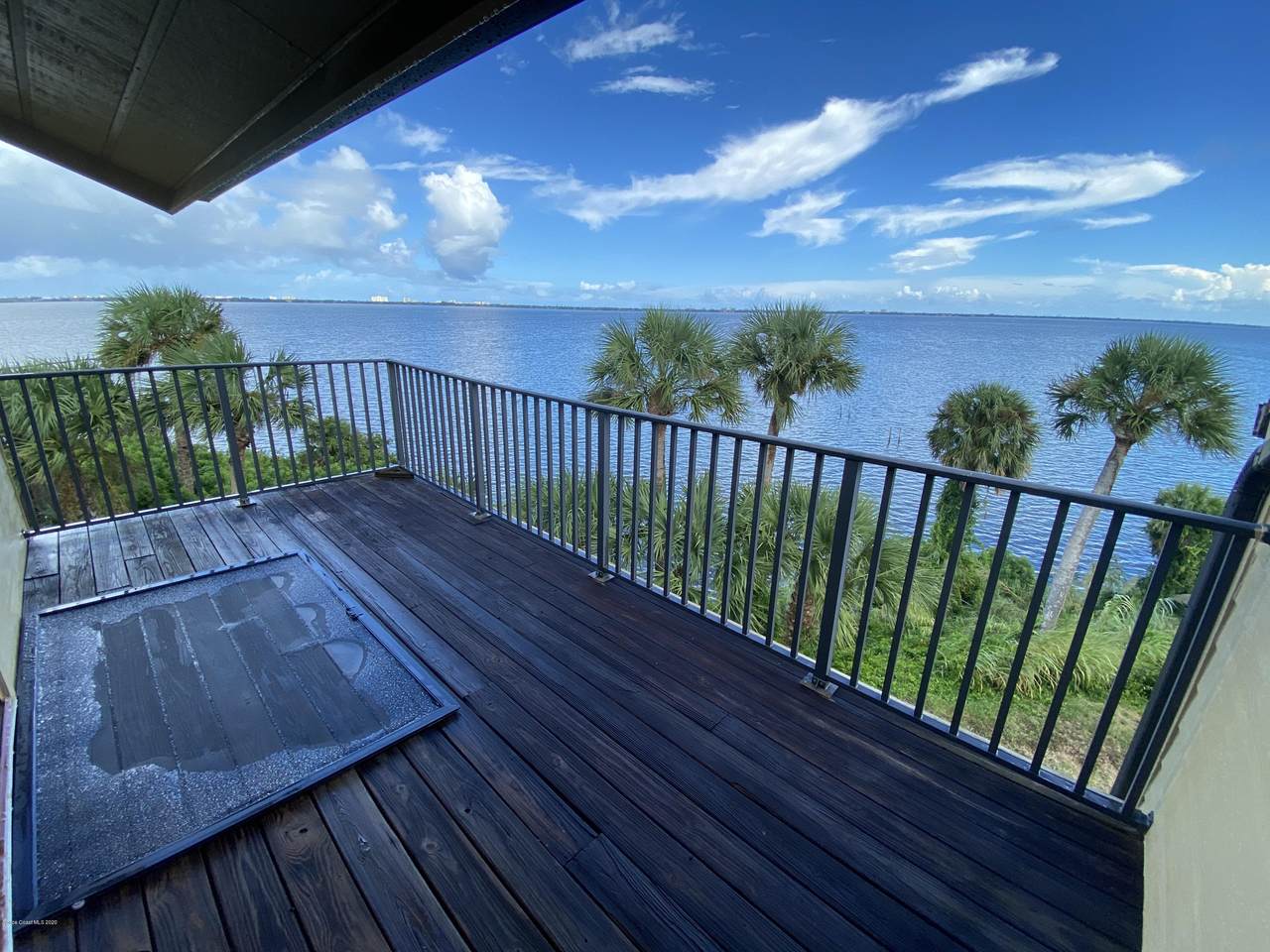 441 Harbor City Boulevard - Photo 1