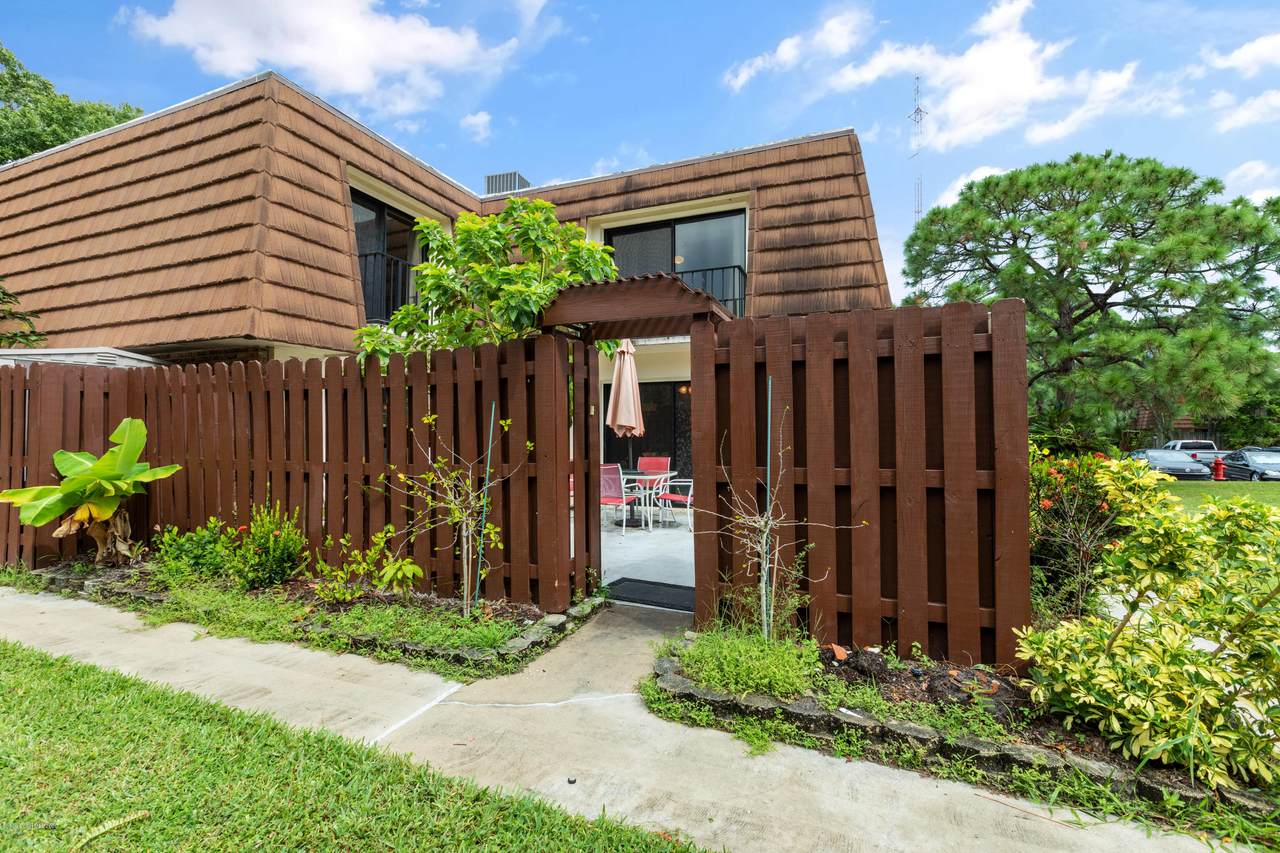 1818 Erin Court - Photo 1