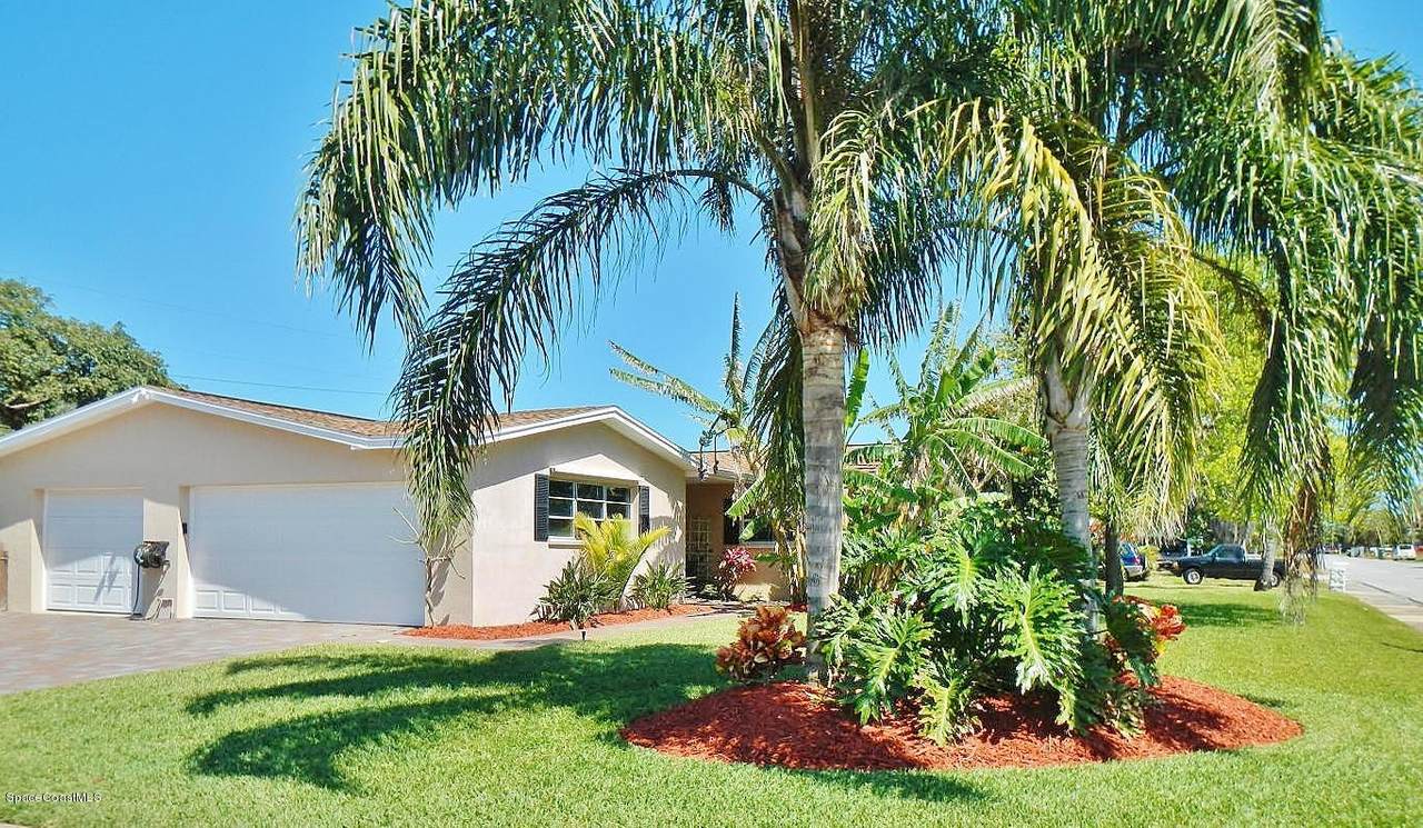 360 Coconut Drive - Photo 1