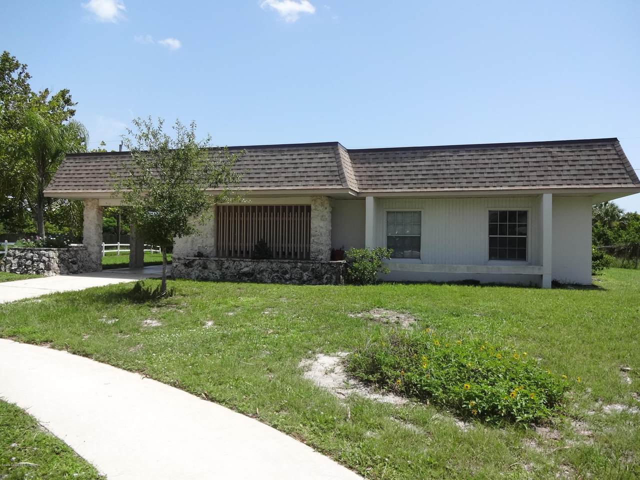 987 Burn Drive - Photo 1