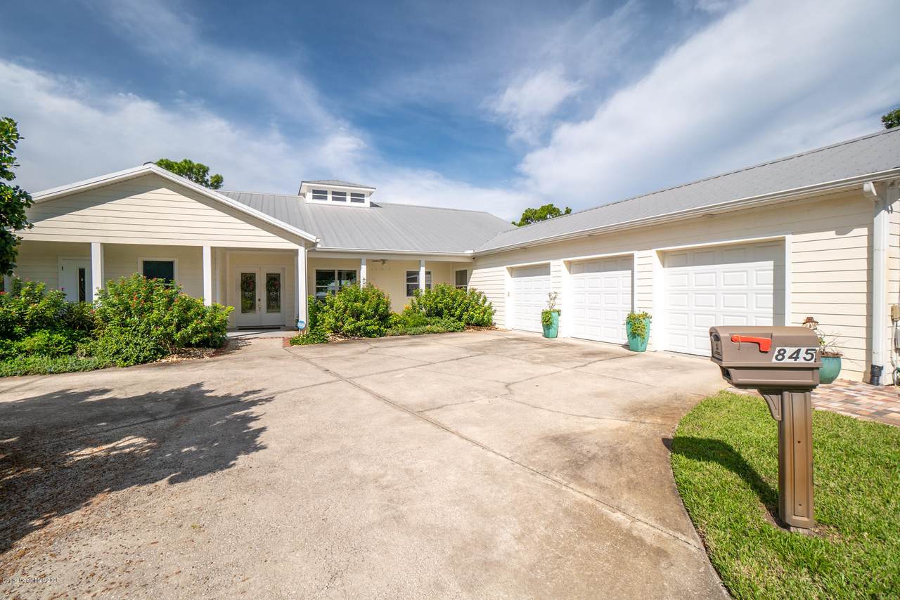 845 Tropical - Photo 1