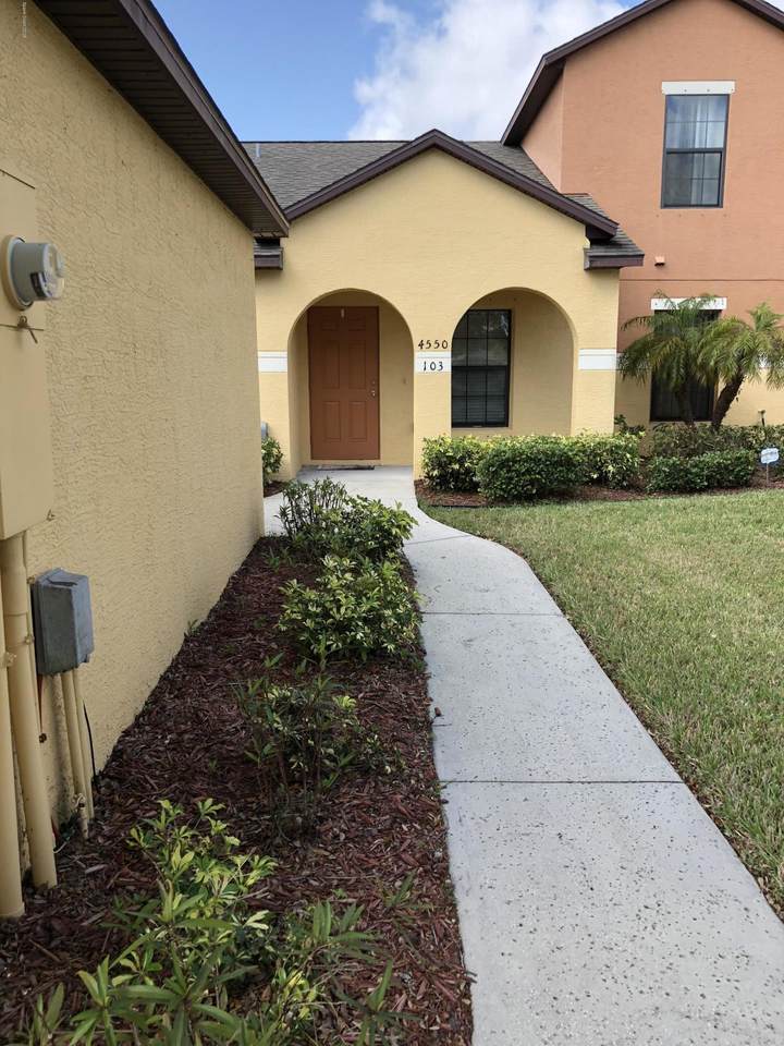 4550 Radiant Way - Photo 1