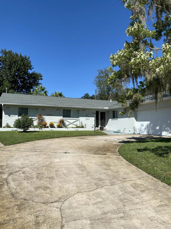 2656 White Oak Lane - Photo 1