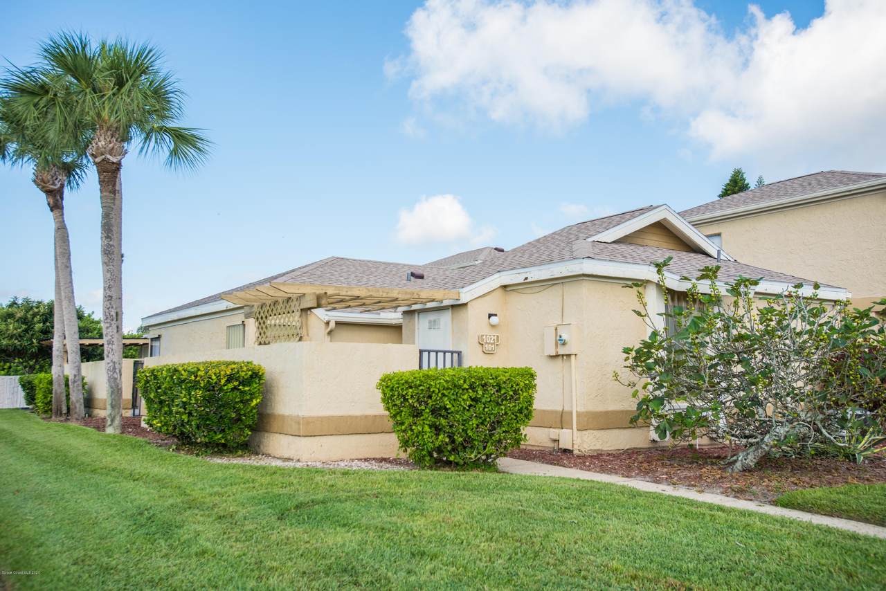 1021 Abada Court - Photo 1