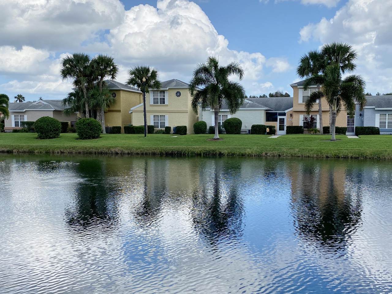 1495 Malibu Circle - Photo 1