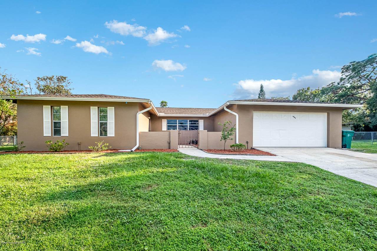 311 Clayton Avenue - Photo 1