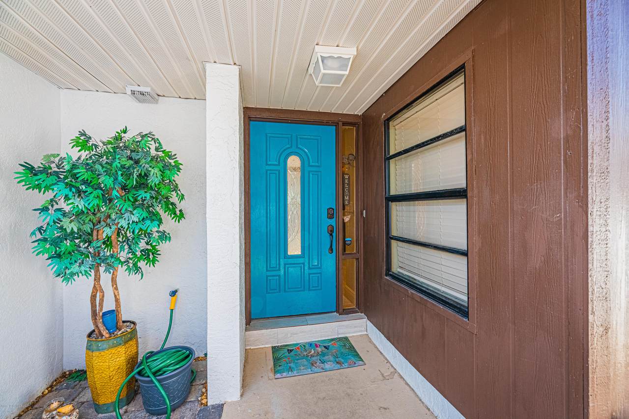 290 Paradise Boulevard - Photo 1