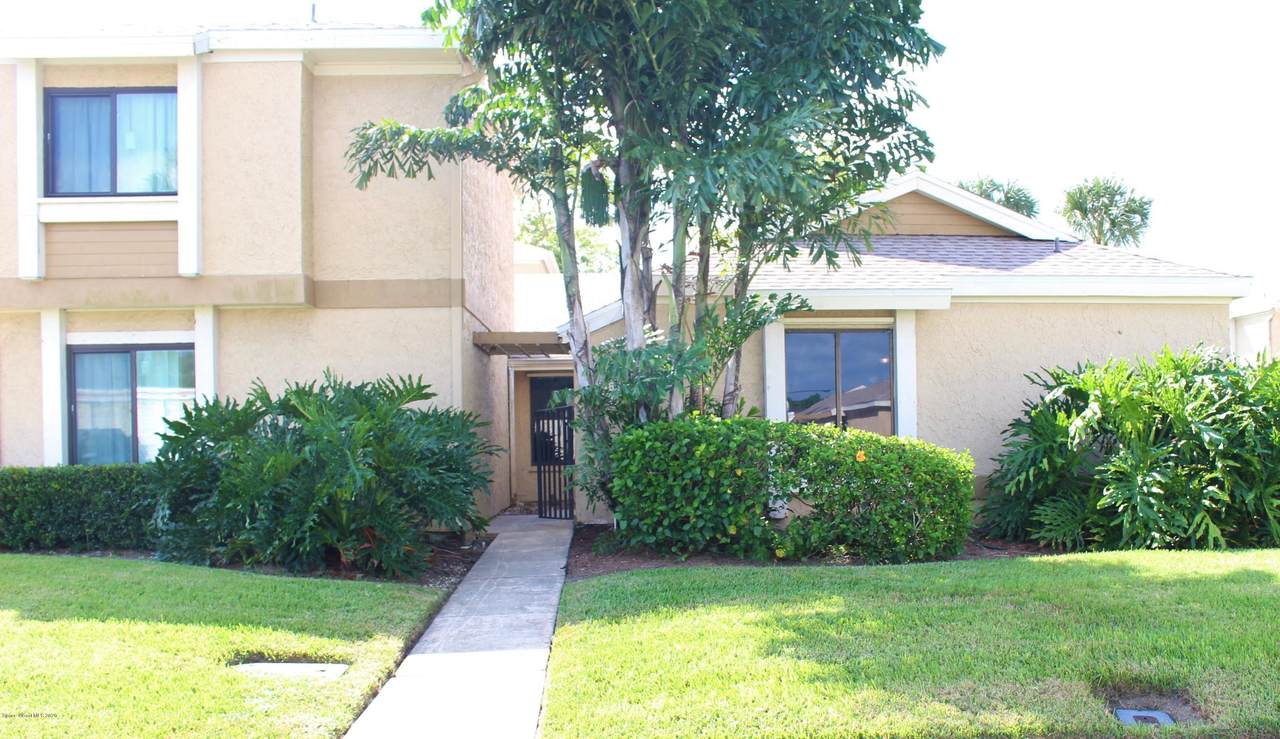 1461 Sheafe Avenue - Photo 1