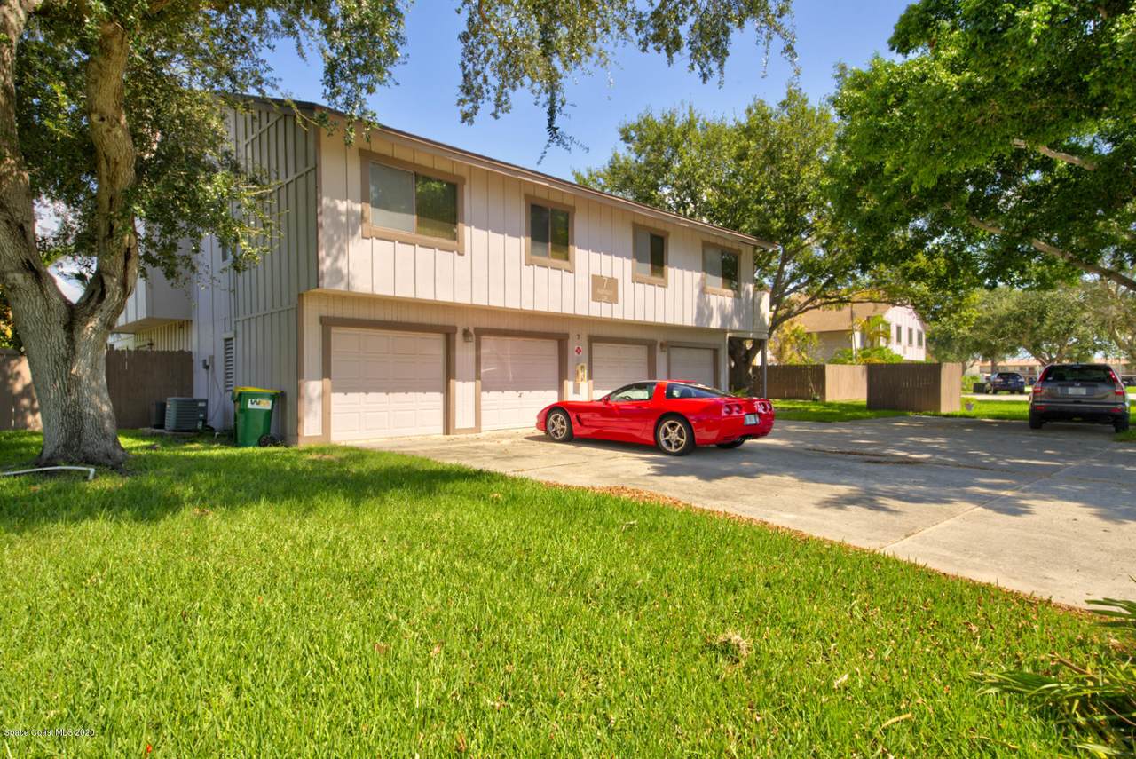7 Fairway Drive - Photo 1