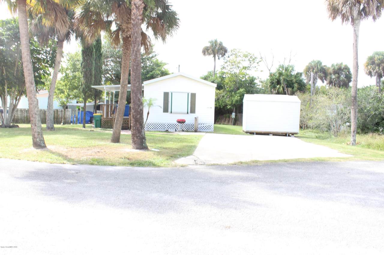 3929 Ridgewood Drive - Photo 1