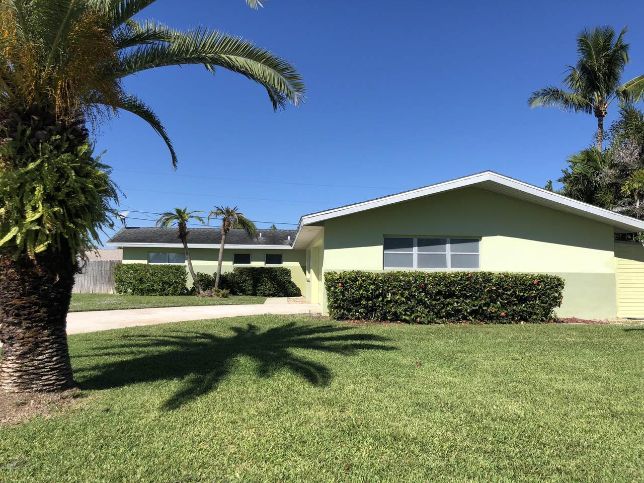 402 Coral Avenue - Photo 1