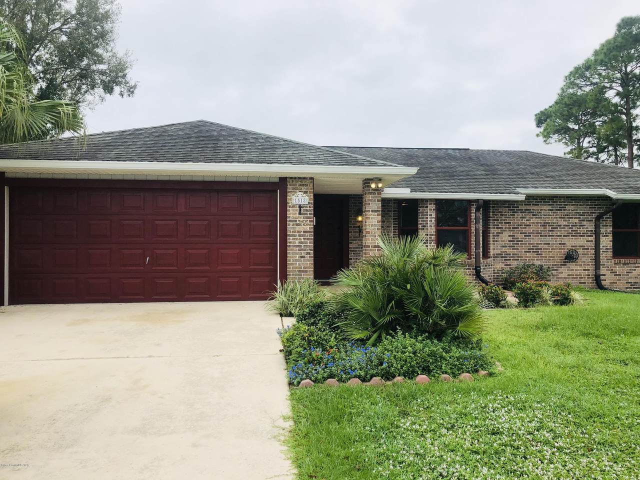 1518 Healey Street - Photo 1
