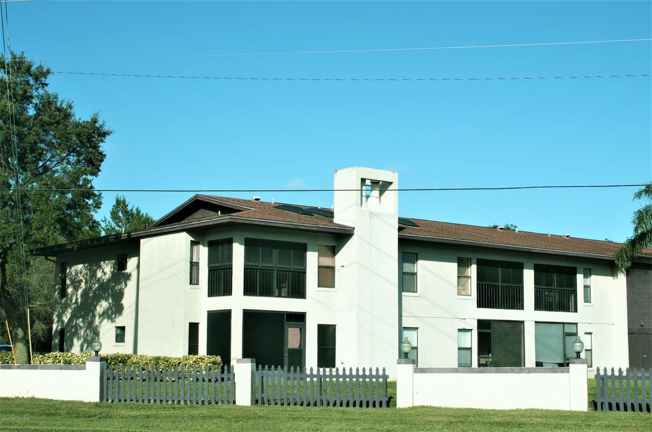 1051 Clearmont Street - Photo 1