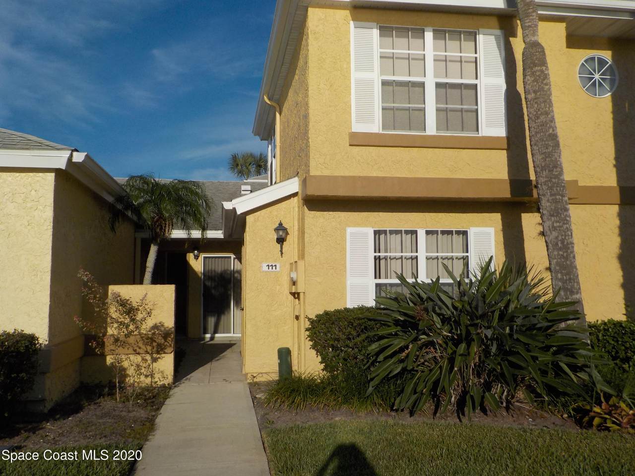 1485 Malibu Circle - Photo 1