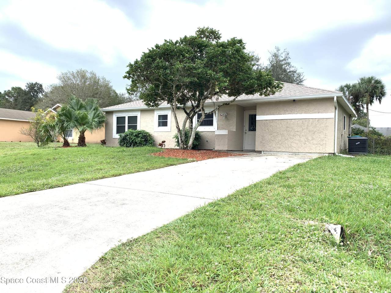890 Serenade Street - Photo 1