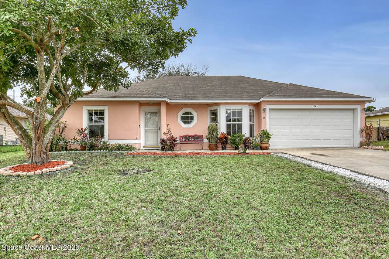 534 Davidson Street - Photo 1