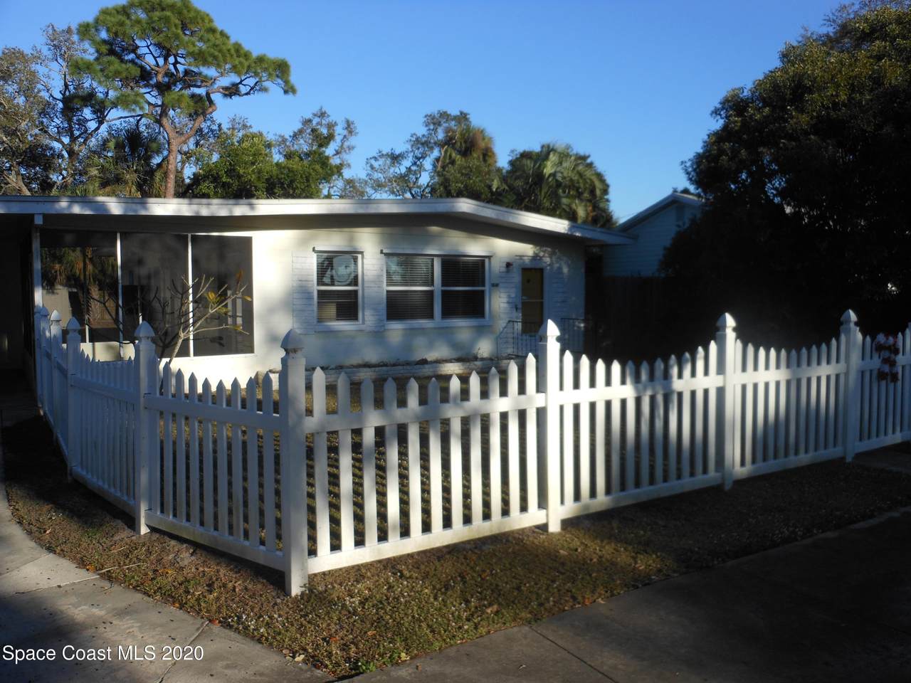 1841 Highland Avenue - Photo 1