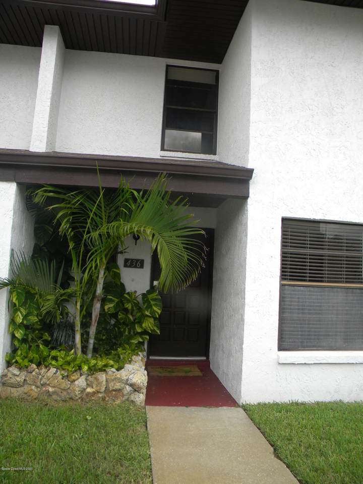 436 Sailfish Avenue - Photo 1