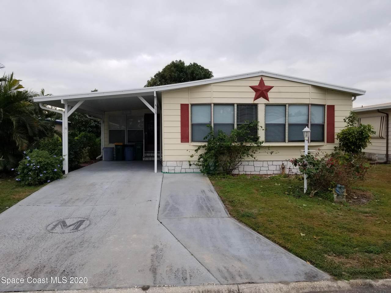 513 Seagull Drive - Photo 1