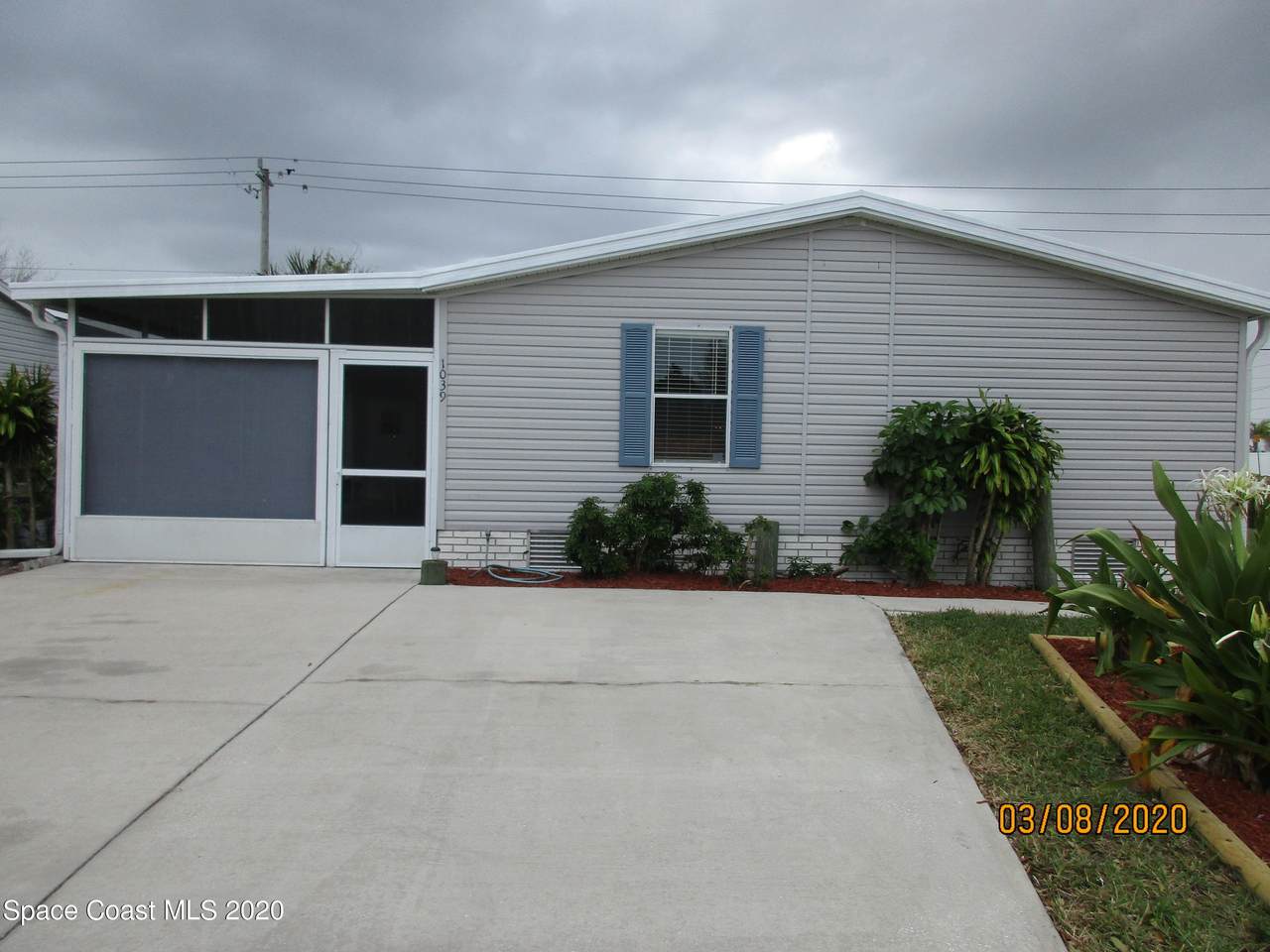 1039 Wren Circle - Photo 1