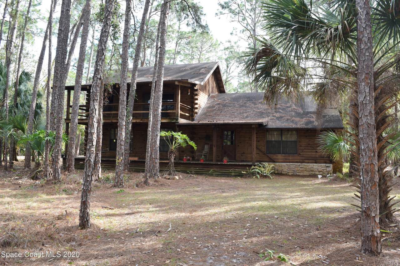 1561 Willard Road - Photo 1