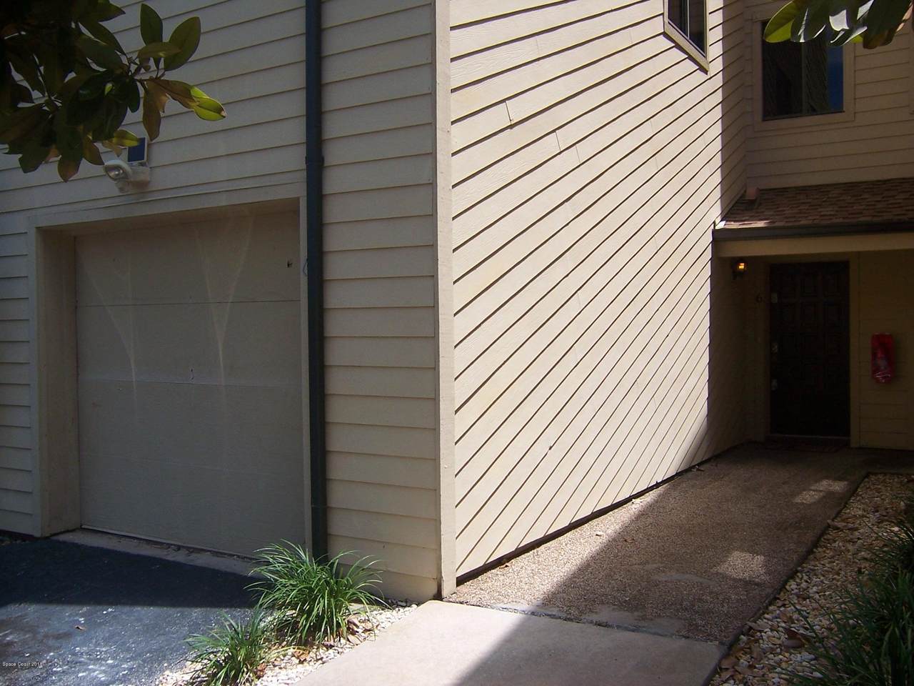 441 Harbor City Boulevard - Photo 1