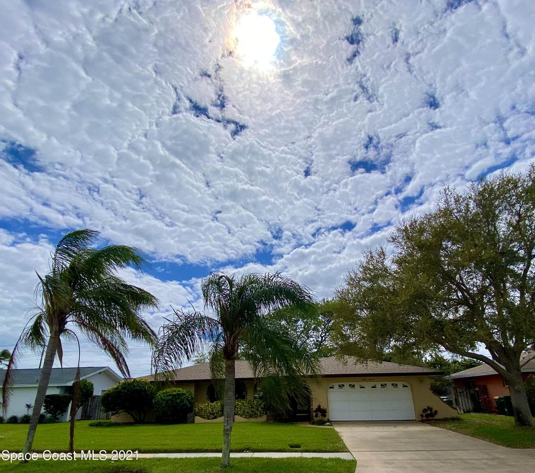 1211 Bay Drive - Photo 1
