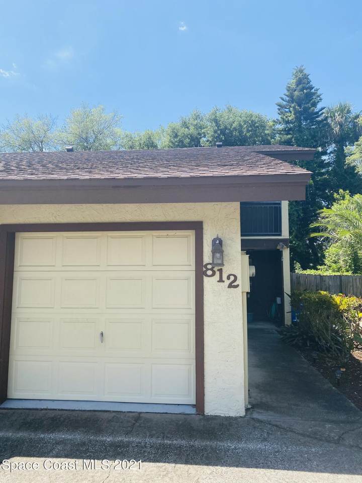 812 Indian River Avenue - Photo 1