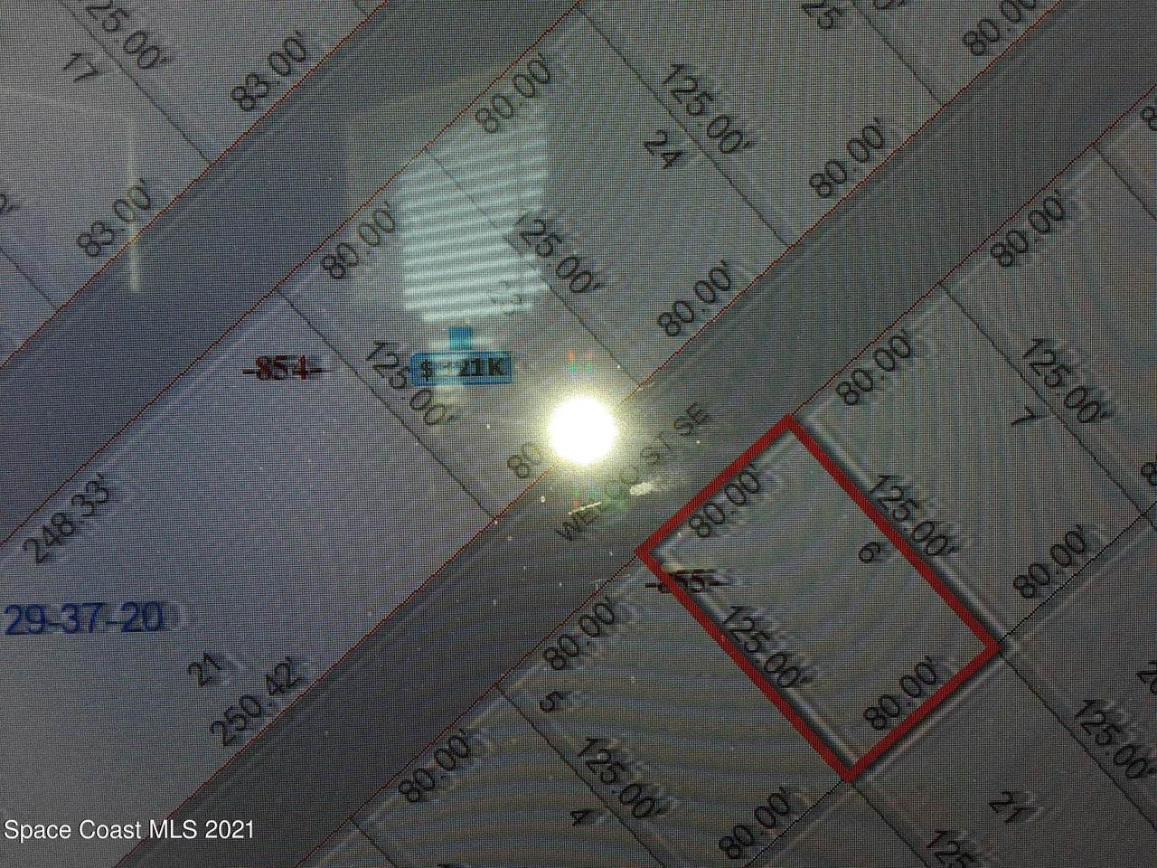 1049 Altamira Street - Photo 1