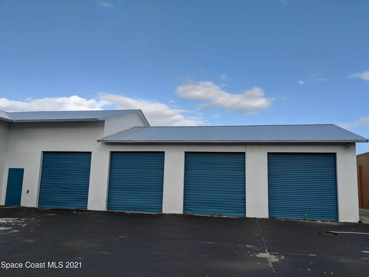 316 Clearlake Road - Photo 1