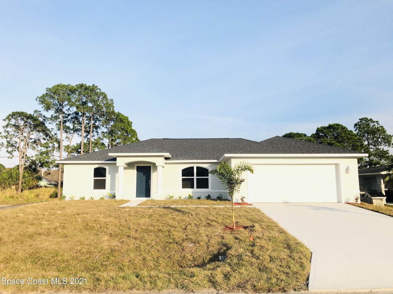 722 Indigo Street - Photo 1