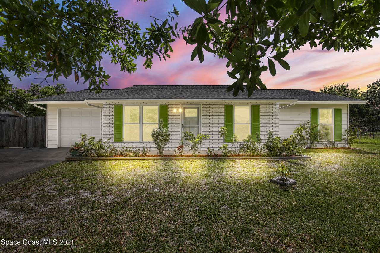 1415 Cindy Circle - Photo 1