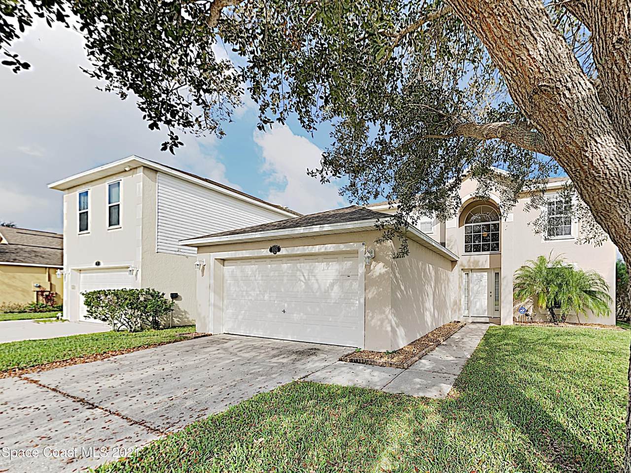 2215 Canopy Drive - Photo 1