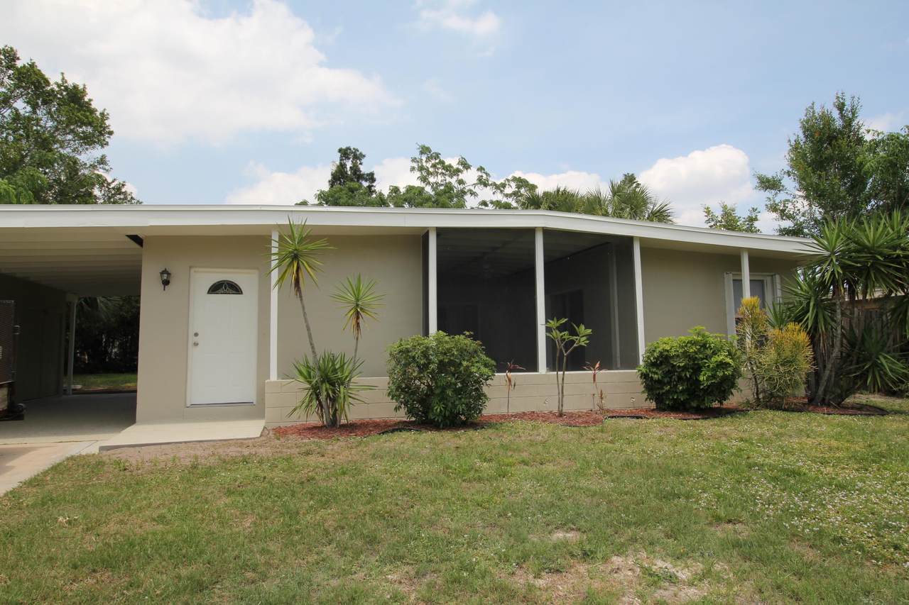 1870 Mckinley Avenue - Photo 1