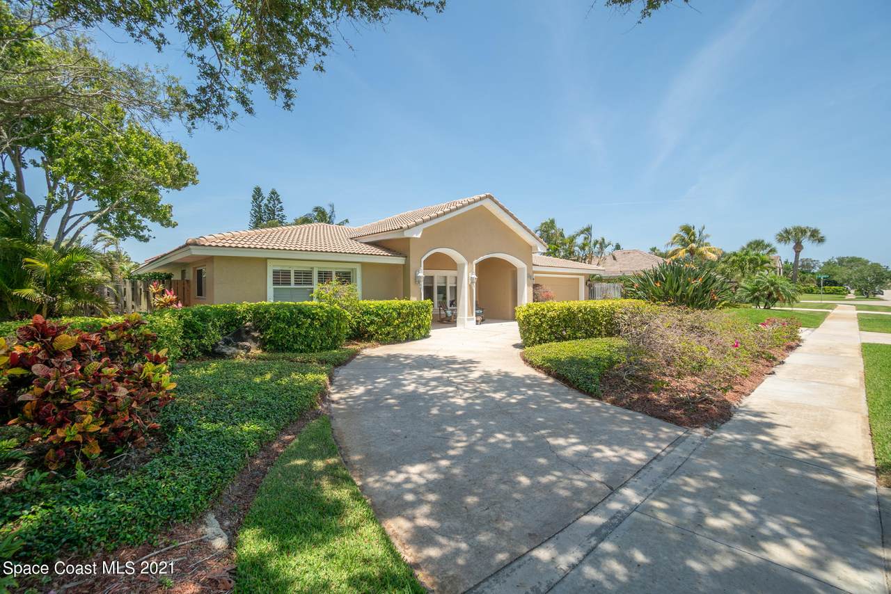 518 Rio Casa Drive - Photo 1