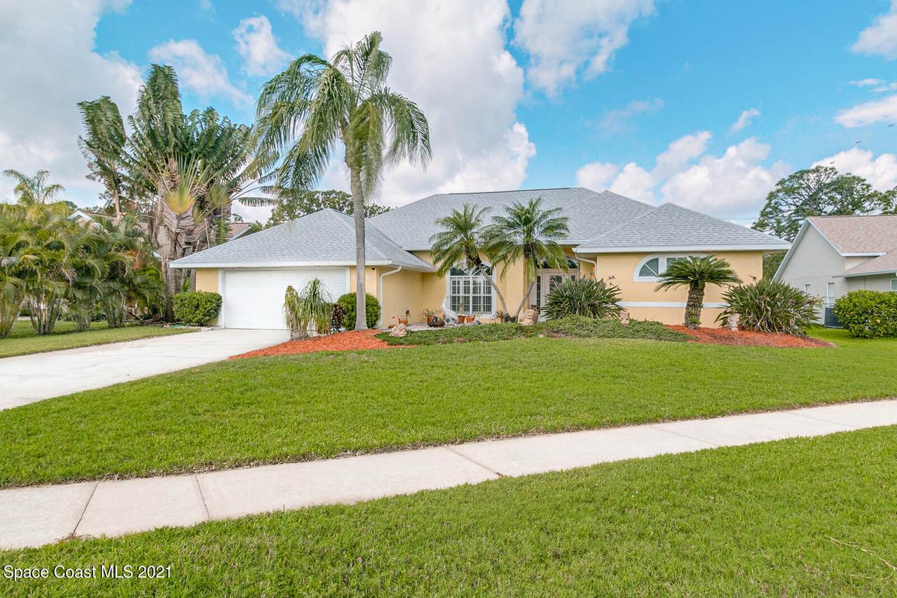 1050 Harbor Pines Drive - Photo 1